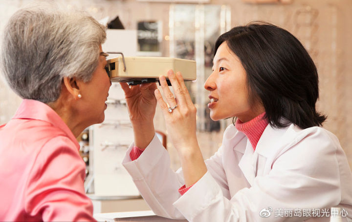 買智能老花鏡必須先驗(yàn)光，你知道嗎？