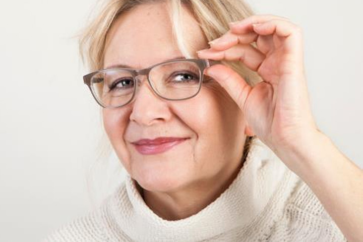 老花鏡需要驗(yàn)光配鏡嗎? 老花鏡需要驗(yàn)光配鏡嗎?