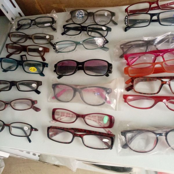 防藍(lán)光老花鏡 防藍(lán)光老花鏡